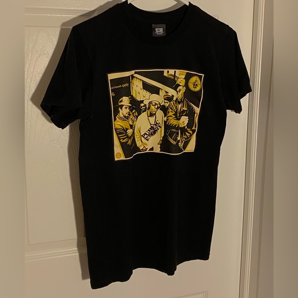 Obey Public Enemy T Shirt NWOT - Picture 2 of 6